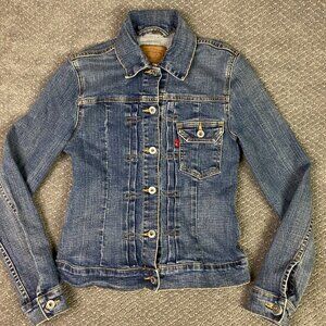 Vintage Levi's Jean Jacket Women's Small Blue Cotton Made in USA Denim Trucker